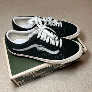 VANS X NOTRE COLLAB SIZE 8 MENS 9.5 WOMENS BLACK